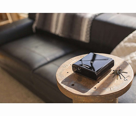 PicoPix Max ���� Full HD ������ �� 120" 850 ����, �� Wi-Fi �- Bluetooth