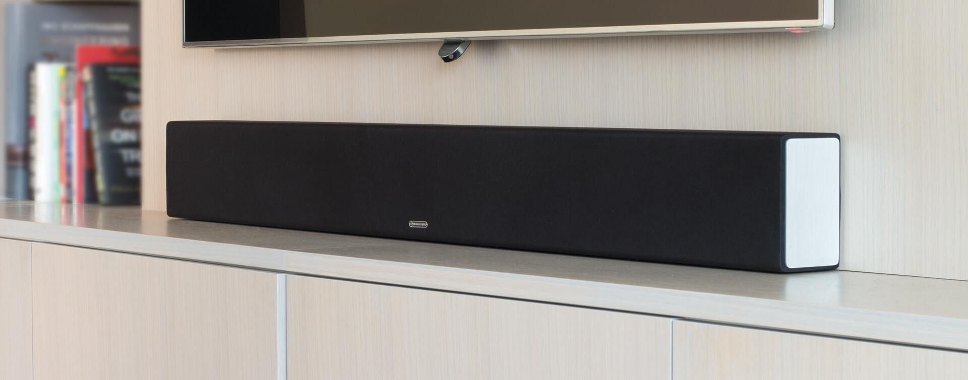 Monitor Audio SB2 Soundbar Monitor Audio SB2 Lifestyle